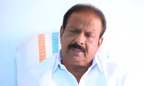 ഉമ്മൻചാണ്ടിയുടെ സാന്നിധ്യം മതി, ഞങ്ങൾ പ്രശ്‌നം തീർക്കും; ഇരിക്കൂറിലെ  ഗ്രൂപ്പ് പോരില്‍ കെ സുധാകരൻ