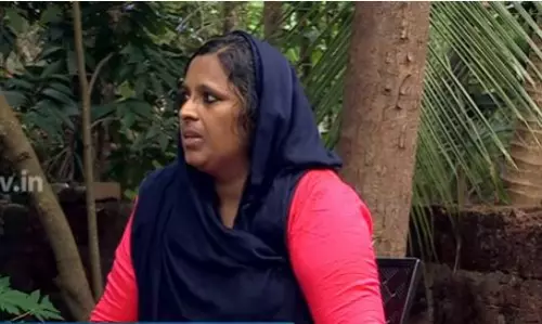 വീട്ടമ്മയും നോവലിസ്റ്റുമായ റസിയ പയ്യോളി അതിഥിയിൽ