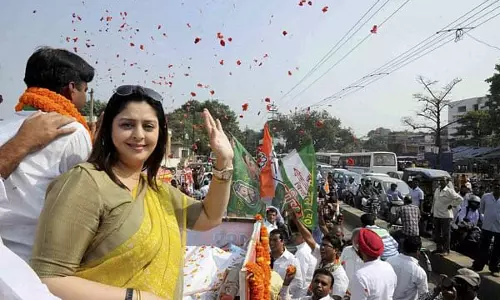 ലവ് ജിഹാദ് തെരഞ്ഞെടുപ്പ് കാലത്തെ ബിജെപിയുടെ പ്രഹസനം മാത്രം: നഗ്മ