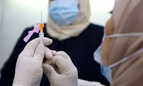 വാണിജ്യ സ്ഥാപനങ്ങളിലെ ജീവനക്കാര്‍ക്കുള്ള കോവിഡ് വാക്‌സിനേഷന് പ്രത്യേക കാമ്പയിനുമായി കുവൈത്ത് ആരോഗ്യമന്ത്രാലയം