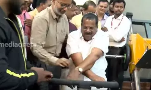 എല്ലാവരും ആരോഗ്യം സംരക്ഷിക്കണം, പൊടിക്കെെകള് സ. ജയരാജന് പറഞ്ഞു തരും എല്ലാവരും ആരോഗ്യം സംരക്ഷിക്കണം, പൊടിക്കെെകള് സ. ജയരാജന് പറഞ്ഞു തരും