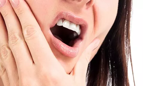 പല്ലുവേദന മാറ്റാന്‍ ചില പൊടിക്കൈകള്‍