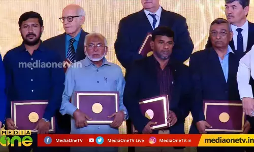 അറബ് വിവര്‍ത്തന ലോകത്ത് അഭിമാനമായി ഈ മലയാളികള്‍|Weekend Arabia  