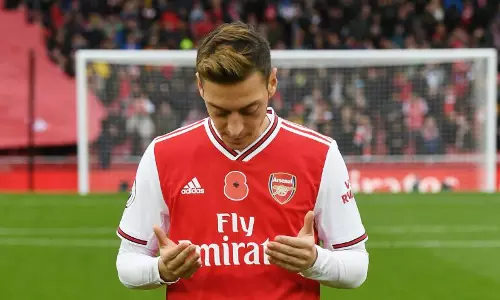 ‘മുസ്ലിം സമുദായം മൗനത്തിലാണ്’ വിമര്ശിച്ച് ഫുട്ബോള് താരം മസൂദ് ഓസില് ‘മുസ്ലിം സമുദായം മൗനത്തിലാണ്’ വിമര്ശിച്ച് ഫുട്ബോള് താരം മസൂദ് ഓസില്