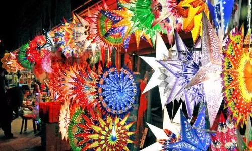 നക്ഷത്ര വിപണി കീഴടക്കി മാമാങ്കവും പുലിമുരുകനും..ജിമിക്കി കമ്മലും ബാഹുബലിയും കൂടെയുണ്ട്