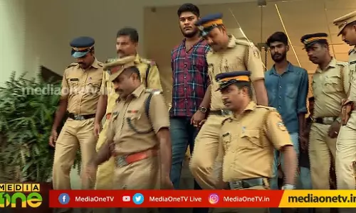 ഭരണകൂടം സൃഷ്ടിക്കുന്ന ‘ഭീകരന്മാര്’ ഭരണകൂടം സൃഷ്ടിക്കുന്ന ‘ഭീകരന്മാര്’