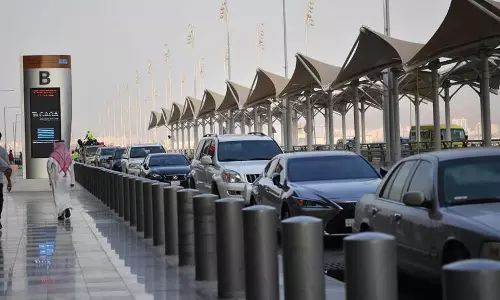 ജിദ്ദ  വിമാനതാവളത്തിലെ പാര്‍ക്കിംഗ് ഫീസ് വര്‍ധന; വിശദീകരണവുമായി അധികൃതര്‍