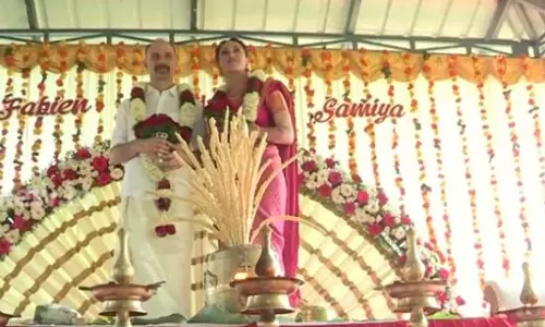 കേരളത്തനിമയില്‍ ഒരു ഫ്രഞ്ച് കല്യാണം