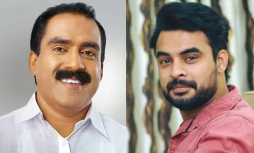 ടൊവിനോ പരസ്യമായി മാപ്പ് പറഞ്ഞ് വിഷയം അവസാനിപ്പിക്കണം;  അന്‍വര്‍ സാദത്ത് എം.എല്‍.എ   