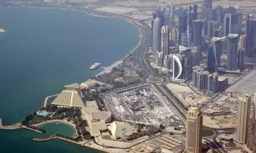 ഇറാന് - അമേരിക്ക സംഘര്ഷം ഒഴിവാക്കാന് നയതന്ത്ര നീക്കങ്ങൾ ശക്തമാക്കി ഗൾഫ് രാജ്യങ്ങൾ ഇറാന് - അമേരിക്ക സംഘര്ഷം ഒഴിവാക്കാന് നയതന്ത്ര നീക്കങ്ങൾ ശക്തമാക്കി ഗൾഫ് രാജ്യങ്ങൾ