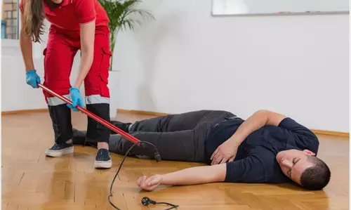 വൈദ്യുതാഘാതം ഏറ്റാല്‍, എന്തൊക്കെ ചെയ്യാം?