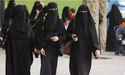 സൗദിയില്‍ ഉദ്യോഗ തലത്തില്‍ വനിതകളുടെ എണ്ണത്തില്‍ വന്‍ വര്‍ധനവ്