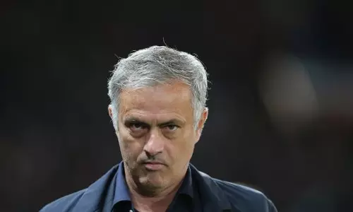 വാര്‍ ഫുട്‌ബോളിനെ കൊല്ലുന്നുവെന്ന് മൗറീന്യോ