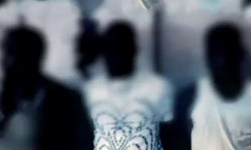 കോടികളുടെ ഓണ്‍ലൈന്‍ തട്ടിപ്പ്: അന്താരാഷ്ട്ര കൊള്ളക്കാരെ പിടികൂടി ദുബൈ പൊലീസ്