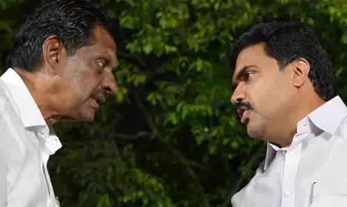 ജോസ്-ജോസഫ് പോര് മുറുകുന്നു; കുട്ടനാട് യു.ഡി.എഫിന് തലവേദന ജോസ്-ജോസഫ് പോര് മുറുകുന്നു; കുട്ടനാട് യു.ഡി.എഫിന് തലവേദന