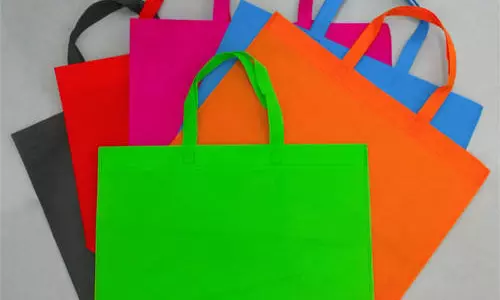 പ്ലാസ്റ്റിക് നിയന്ത്രണം; പ്രതീക്ഷയോടെ തുണി സഞ്ചി നിര്‍മാണ യൂണിറ്റുകള്‍