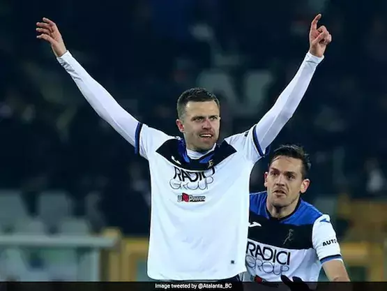 ഇറ്റാലിയന്‍ ലീഗില്‍ മൈതാനമധ്യത്തു നിന്നും ഒരു വണ്ടര്‍ ഗോള്‍