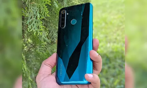 റിയല് മി 5 പ്രോക്ക് വില കുറച്ചു റിയല് മി 5 പ്രോക്ക് വില കുറച്ചു