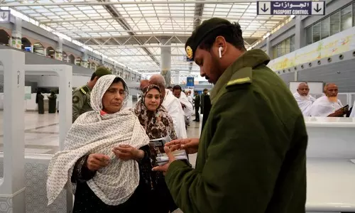 സൗദിയില് പുതിയ കൊറോണ വൈറസ് റിപ്പോര്ട്ട് ചെയ്തിട്ടില്ലെന്ന് ആരോഗ്യ മന്ത്രി സൗദിയില് പുതിയ കൊറോണ വൈറസ് റിപ്പോര്ട്ട് ചെയ്തിട്ടില്ലെന്ന് ആരോഗ്യ മന്ത്രി
