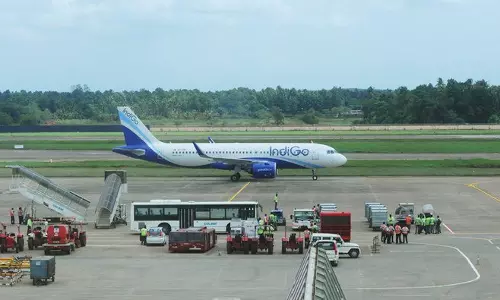 സൗദി പൗരന്മാര്ക്കുള്ള വിസ നടപടികള് ഇന്ത്യ ലഘൂകരിച്ചു സൗദി പൗരന്മാര്ക്കുള്ള വിസ നടപടികള് ഇന്ത്യ ലഘൂകരിച്ചു