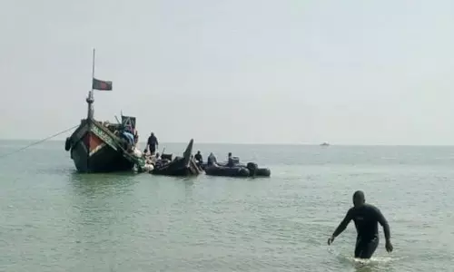 ബംഗാള്‍ ഉള്‍ക്കടലില്‍ ബോട്ട് മുങ്ങി പതിനഞ്ചിലധികം റോഹിങ്ക്യന്‍ അഭയാര്‍ഥികള്‍ മരിച്ചു