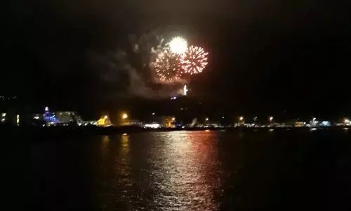 പുതുവര്‍ഷം പിറന്നു.. 2020 ആദ്യമെത്തിയത് ഈ ദ്വീപുകളില്‍..