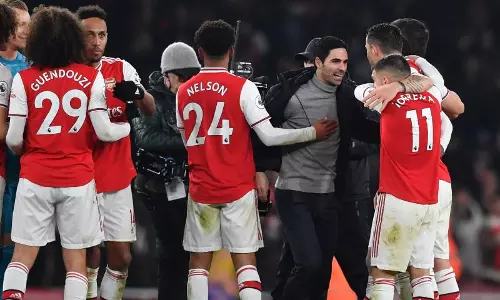 പുതുവര്‍ഷത്തില്‍ ടോട്ടന്നത്തിനും യുണൈറ്റഡിനും തോല്‍വി