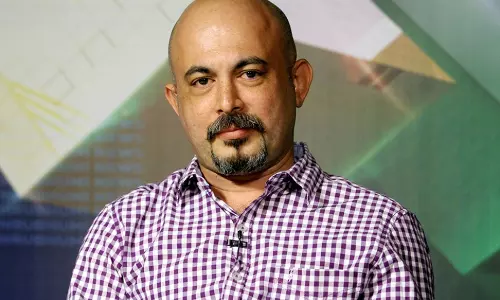 2019 മികച്ച വര്‍ഷം, എന്റെ അമ്മ പുതിയ പേരുകള്‍ പഠിച്ചു; അനില്‍ രാധാകൃഷ്ണ മേനോന്‍ 