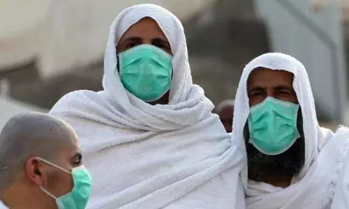 കൊറോണ ഭീഷണിക്കിടെ ഉംറ തീര്ഥാടകര്ക്കും ടൂറിസ്റ്റുകള്ക്കും സൗദി അറേബ്യ വിലക്ക് ഏര്പ്പെടുത്തി കൊറോണ ഭീഷണിക്കിടെ ഉംറ തീര്ഥാടകര്ക്കും ടൂറിസ്റ്റുകള്ക്കും സൗദി അറേബ്യ വിലക്ക് ഏര്പ്പെടുത്തി