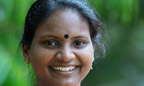 വിവാദങ്ങള്‍ക്കൊടുവില്‍ രമ്യാ ഹരിദാസിന് കാര്‍