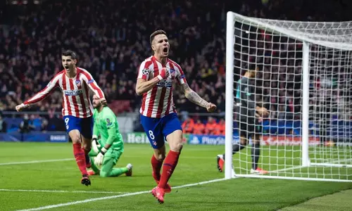 അങ്ങനെ ലിവര്‍പൂള്‍ വീണു; പക്ഷെ, ‘ഇനി ആന്‍ഫീള്‍ഡിലേക്ക് സ്വാഗതം, ഇത് അവസാനിച്ചിട്ടില്ല’