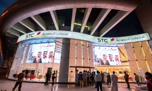 സൗദി ടെലികോം കമ്പനിയുടെ പുതിയ ലോഗോ വിവാദത്തില്‍