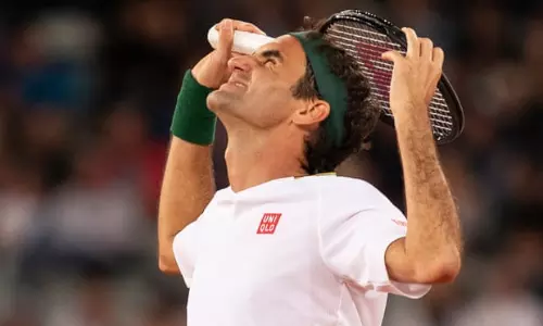 പരിക്ക്, ഫെഡറര്‍ ഫ്രഞ്ച് ഓപണില്‍ നിന്നും പിന്മാറി