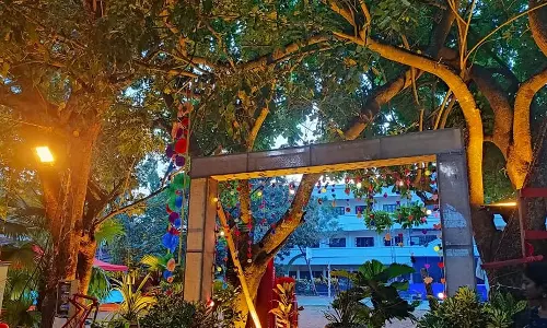 കോഴിക്കോടിന് ആദരവുമായി മലബാര്‍ ക്രിസ്ത്യന്‍ കോളേജിലെ കാര്‍ണിവല്‍