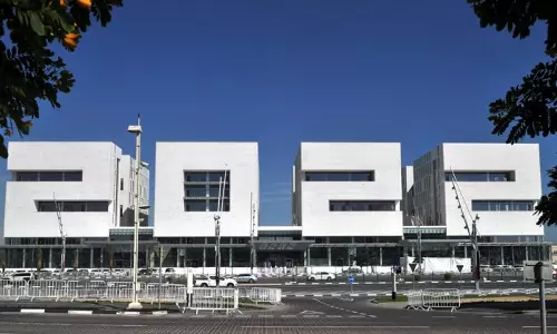 2022ലെ അക്കങ്ങള്‍ കെട്ടിടമായാലോ? ദോഹയിലെ കെട്ടിട സമുച്ചയം സന്ദര്‍ശകരുടെ ശ്രദ്ധയാകര്‍ഷിക്കുന്നു