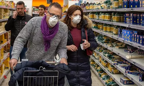 കോവിഡ് 19 കൂടുതല്‍ രാജ്യങ്ങളിലേക്ക് പടരുന്നു; അമേരിക്കയില്‍ ഇന്നലെ മരിച്ചത് 6 പേര്‍, 58 രാജ്യങ്ങളില്‍ 89,000 പേര്‍ക്ക് വൈറസ് ബാധ