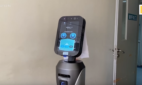 കോവിഡ് 19 ബാധിച്ച രോഗിയെ പരിചരിക്കാന്‍ റോബോട്ടുകളെ രംഗത്തിറക്കാനൊരുങ്ങി ചൈന