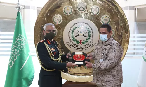 ഇന്ത്യയും സൌദിയും സൈനിക മേഖലയില്‍ സഹകരണം ശക്തമാക്കാനൊരുങ്ങുന്നു;  ഇന്ത്യന്‍ കരസേന മേധാവി ജനറൽ എം.എം. നരവനെ റിയാദിലെത്തി