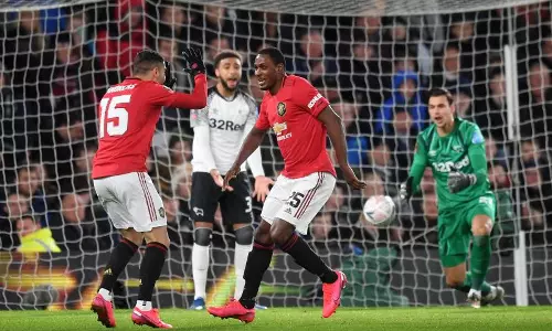 മാഞ്ചസ്റ്റര്‍ യുണൈറ്റഡ് എഫ്.എ കപ്പ് ക്വാര്‍ട്ടറില്‍