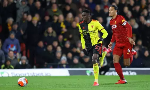 44 കളികള്‍ക്കൊടുവില്‍ ലിവര്‍പൂള്‍ തോറ്റു, അതും മൂന്ന് ഗോളിന്