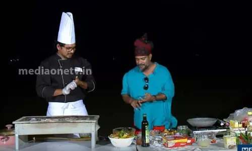 മരുഭൂമിക്ക് നടുവില് ഗ്രില്ലില് ചുട്ട ‘ഷീസ് തൗക്’ | Treat മരുഭൂമിക്ക് നടുവില് ഗ്രില്ലില് ചുട്ട ‘ഷീസ് തൗക്’ | Treat