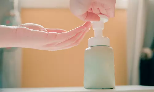 കൊറോണക്കാലത്ത് മലയാളികള്‍ പുതിയൊരു ശുചിത്വ സംസ്കാരത്തിലേക്ക്...