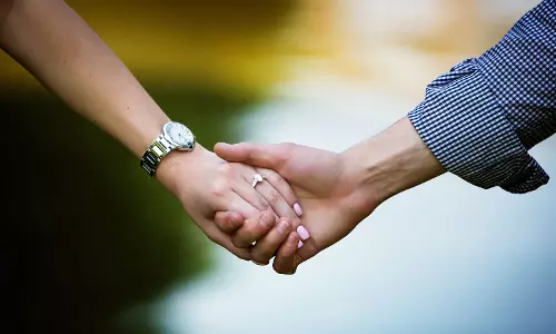 മിശ്രവിവാഹിതര്‍ക്ക് എതിരേയുള്ള ആക്രമണങ്ങള്‍ ചെറുക്കാന്‍  മാർഗരേഖ പുറത്തിറക്കി ഡൽഹി സർക്കാർ