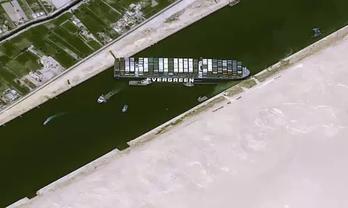 ഒരാഴ്ച നീണ്ട പരിശ്രമത്തിനൊടുവില്‍ സൂയസ് കനാല്‍ പ്രതിസന്ധിക്ക് വിരാമം