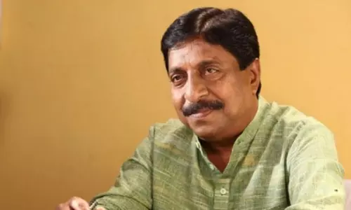 അന്ന് ഞാനൊരു മണ്ടനായിരുന്നു, ആര്‍.എസ്.എസ് ശാഖയില്‍ പോയിട്ടില്ല; ശ്രീനിവാസന്‍