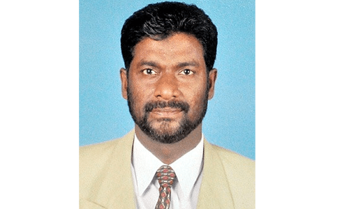 റാസൽഖൈമ റാക് സ്കോളേഴ്സ് സ്കൂള്‍ പ്രിന്‍സിപ്പല്‍ നിര്യാതനായി