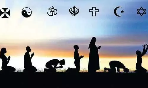 അയൽവാസിയെ ക്രിസ്തു മതത്തിലേക്ക് മാറ്റാൻ ശ്രമിച്ചതിന് മധ്യവയസ്കൻ അറസ്റ്റിൽ അയൽവാസിയെ ക്രിസ്തു മതത്തിലേക്ക് മാറ്റാൻ ശ്രമിച്ചതിന് മധ്യവയസ്കൻ അറസ്റ്റിൽ