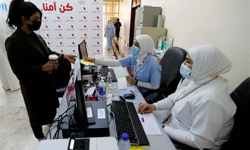 ബഹ്റൈനിലെ വ്യാപാര സ്ഥാപനങ്ങളിൽ കോവിഡ് പരിശോധന