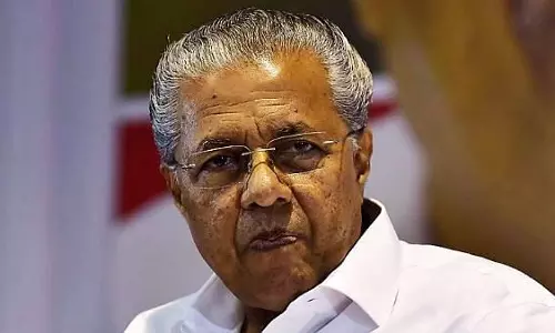 ഇനി ശമ്പളവും മുടക്കുമോ; പ്രതിപക്ഷം പ്രതികാരപക്ഷമായെന്ന് മുഖ്യമന്ത്രി