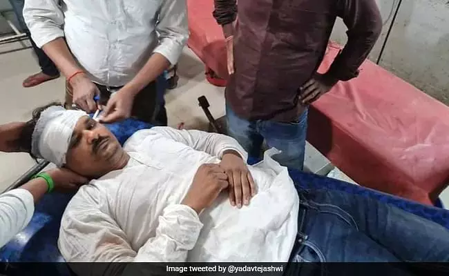 നിയമസഭയില്‍ പൊലീസ് എംഎല്‍എമാരെ വലിച്ചിഴച്ചു, മര്‍ദിച്ചു; ജനാധിപത്യത്തിലെ കരിദിനമെന്ന് തേജസ്വി യാദവ്